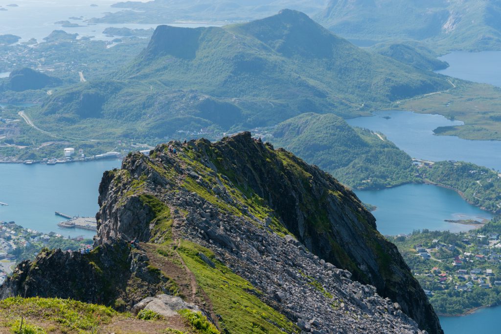 Vuoristomaisema, Fløya, Lofootit, Norja
